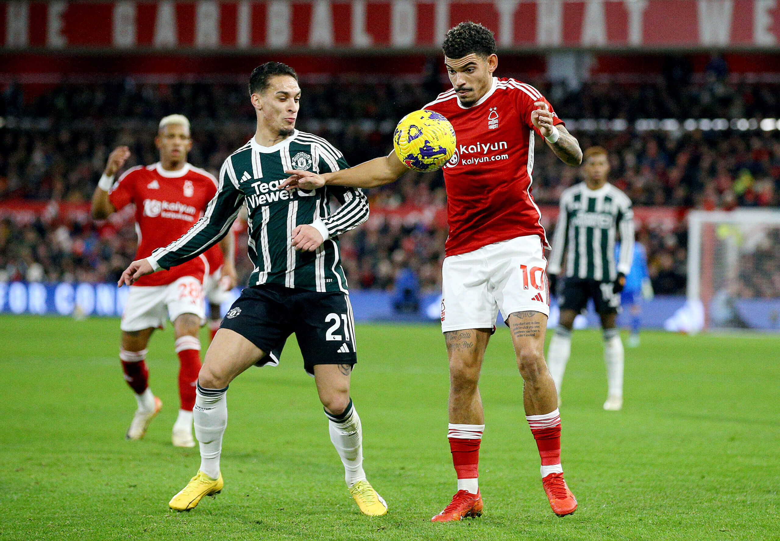 Nottingham Forest 2 Manchester United 1 – Slow starts, Antony toils and  fitful Rashford - The Athletic