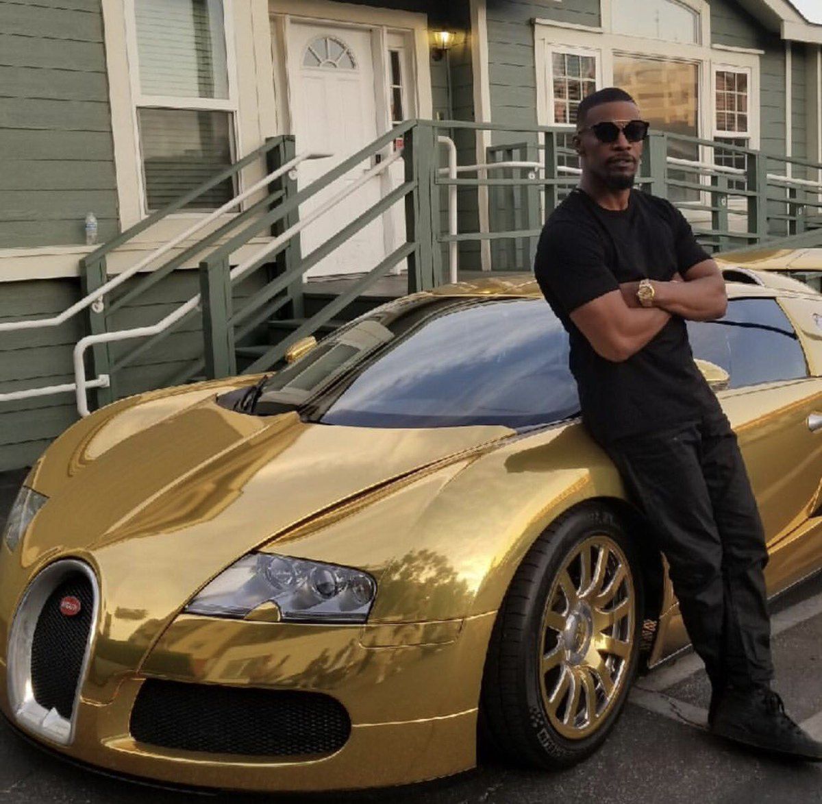 Bugatti Veyron Gold Plated Supercar Worth Million Officially Owned By Jamie Foxx News