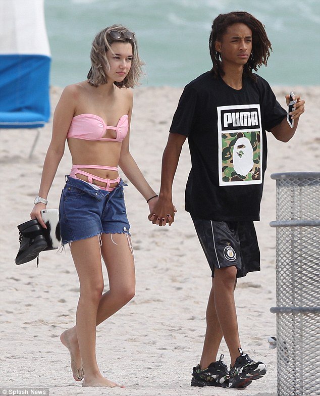 Daily Mail Celebrity on X: "Jaden Smith and girlfriend Sarah Snyder are out doing couple things https://t.co/WfBOHS9Gsj https://t.co/OkMRzo1TNA" / X