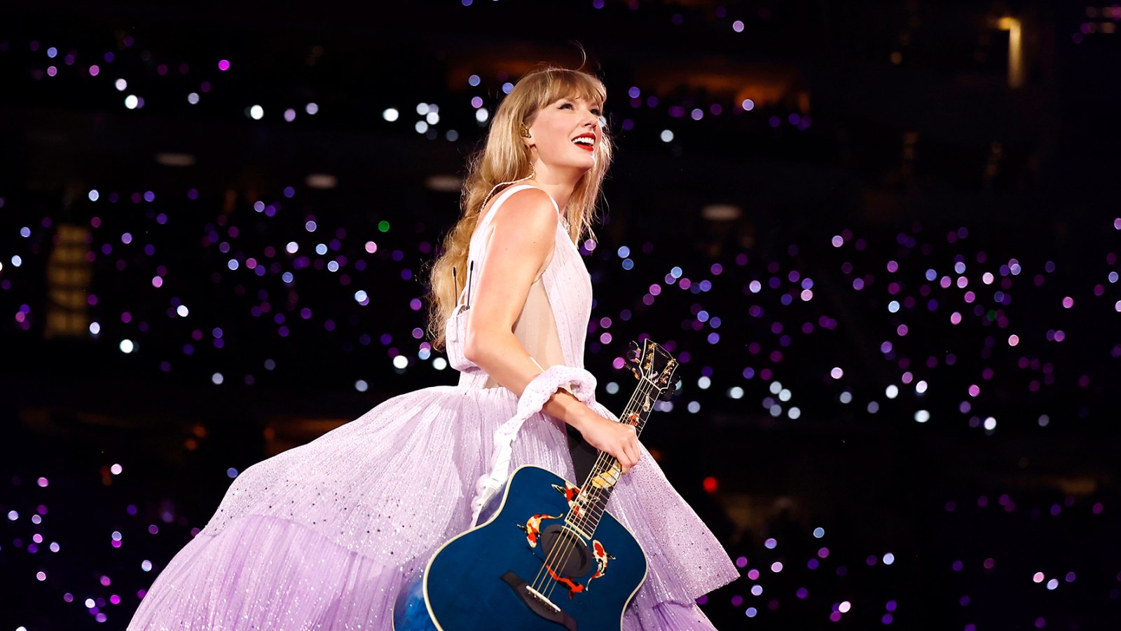 Taylor Swift Is a Billionaire Thanks to Her 'Eras Tour': Report | Us Weekly