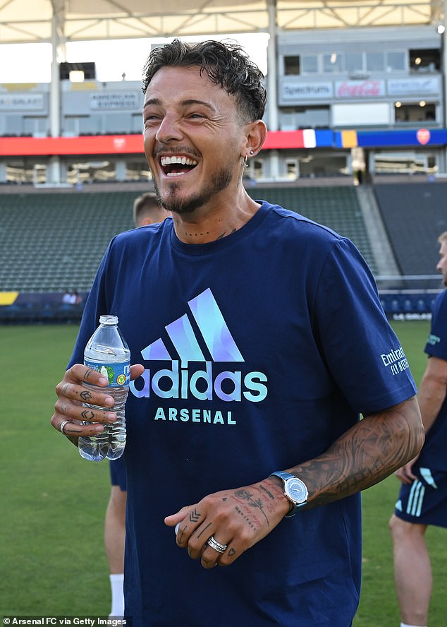 Arsenal supporters have hailed Ben White after he was seen performing his trademark tactic at corners during the Gunners' pre-season tour game against Bournemouth in Los Angeles